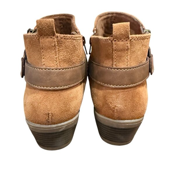 New Women’s Earth Origins Collette Callista Tan Suede Ankle Booties Size 8.5W - Picture 3 of 5